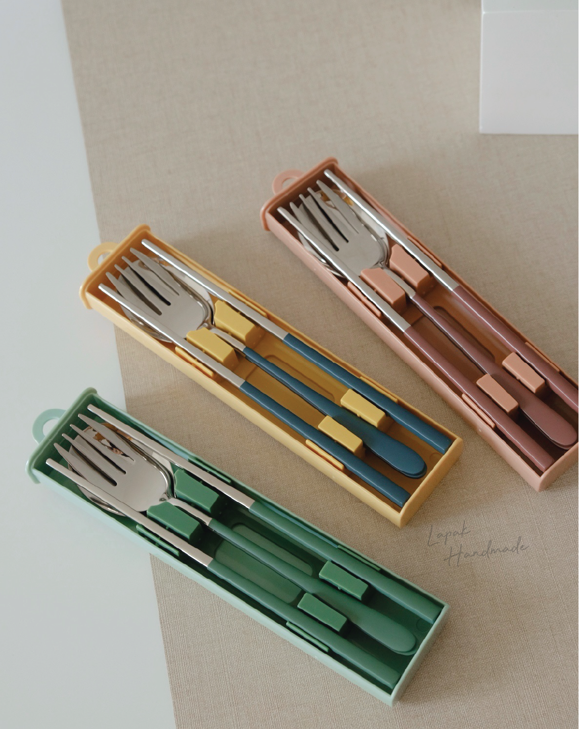 Haru Cutlery Set in Blue Yellow