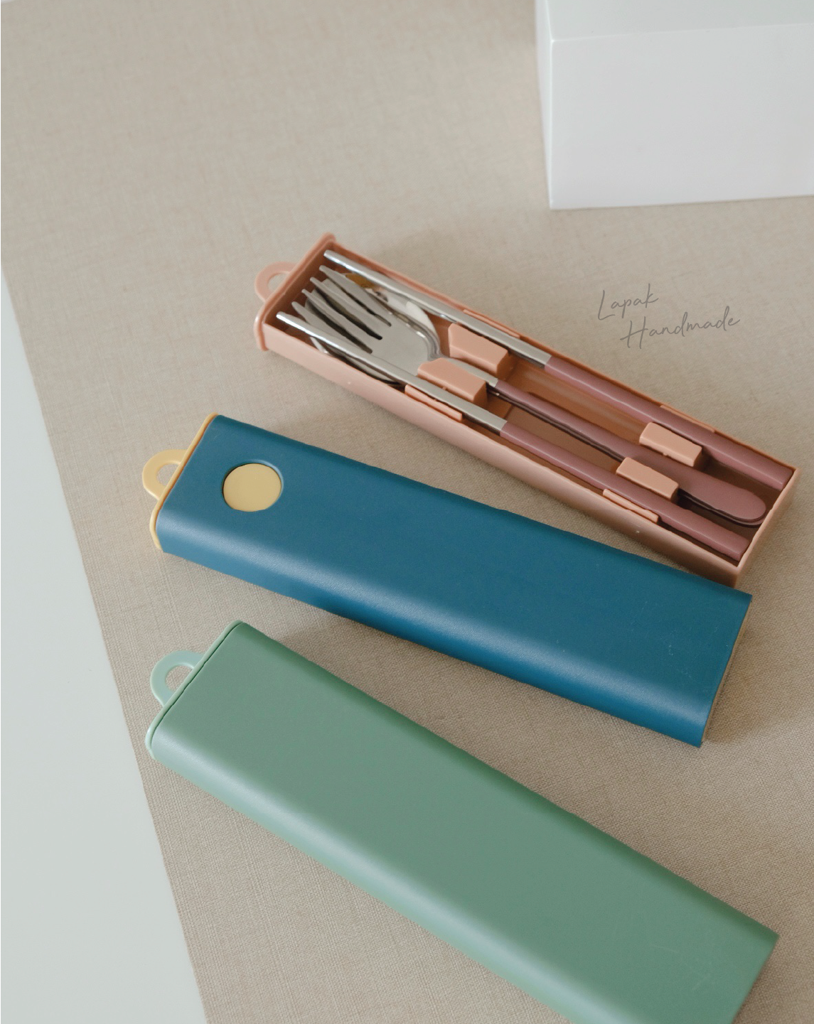 Haru Cutlery Set in Blue Yellow