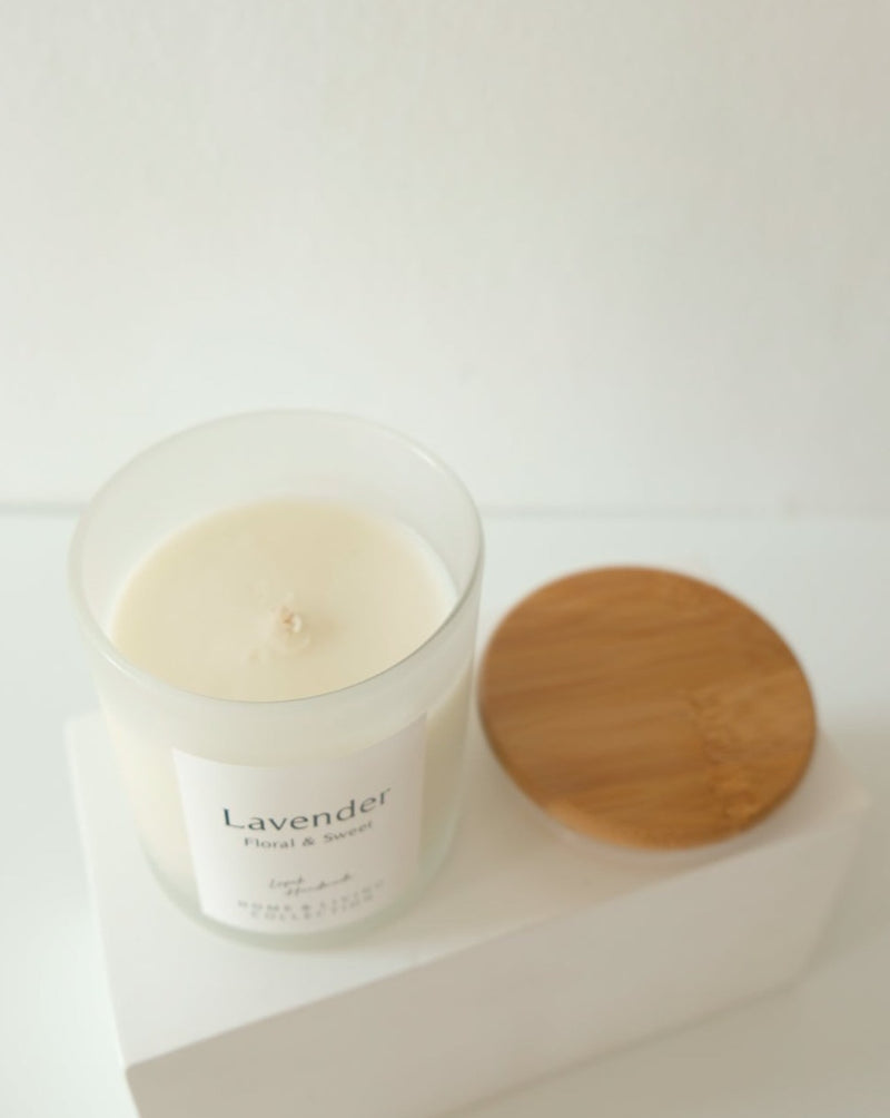 Deluxe Scented Candle in Lavender