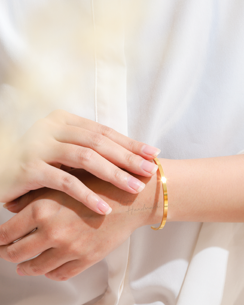 Slim Bangle