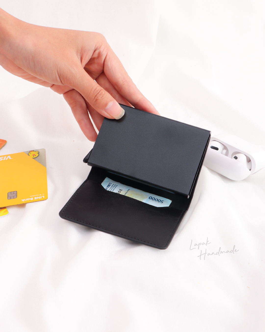 Slim Card Holder in Black